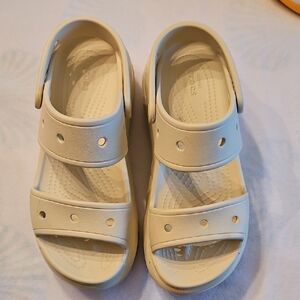 CROCS Cream Sandals with Textured Footbed and Chunky Sole